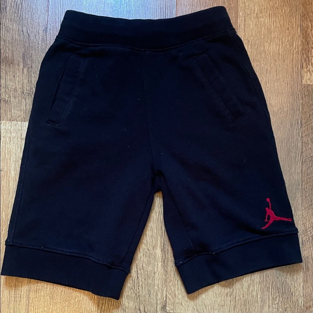 Jordan Brand Logo 🖤 Kids Size 5-6 Black Shorts Pockets and Red Logo